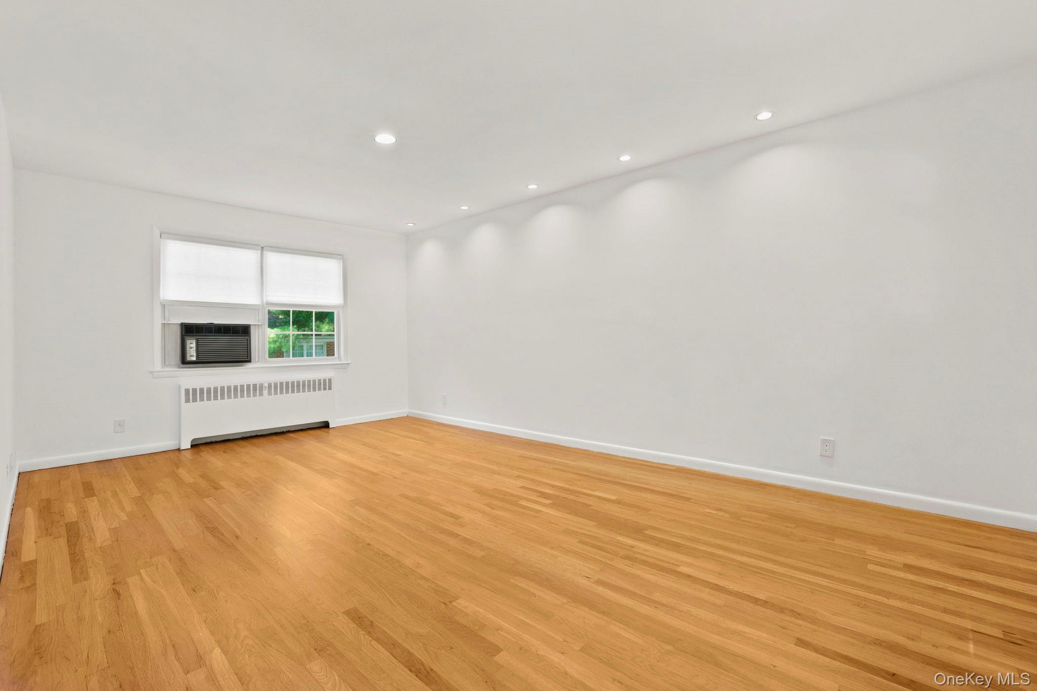 186 Pinewood Road 56 Property Photo 5
