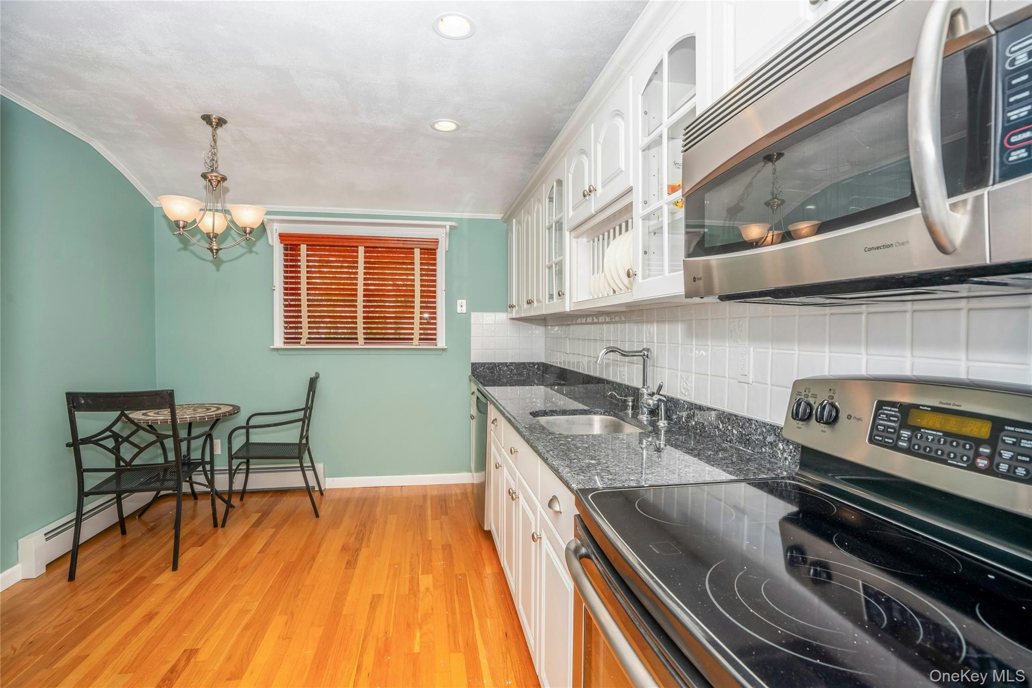15 Greenbrier Lane Property Photo 7