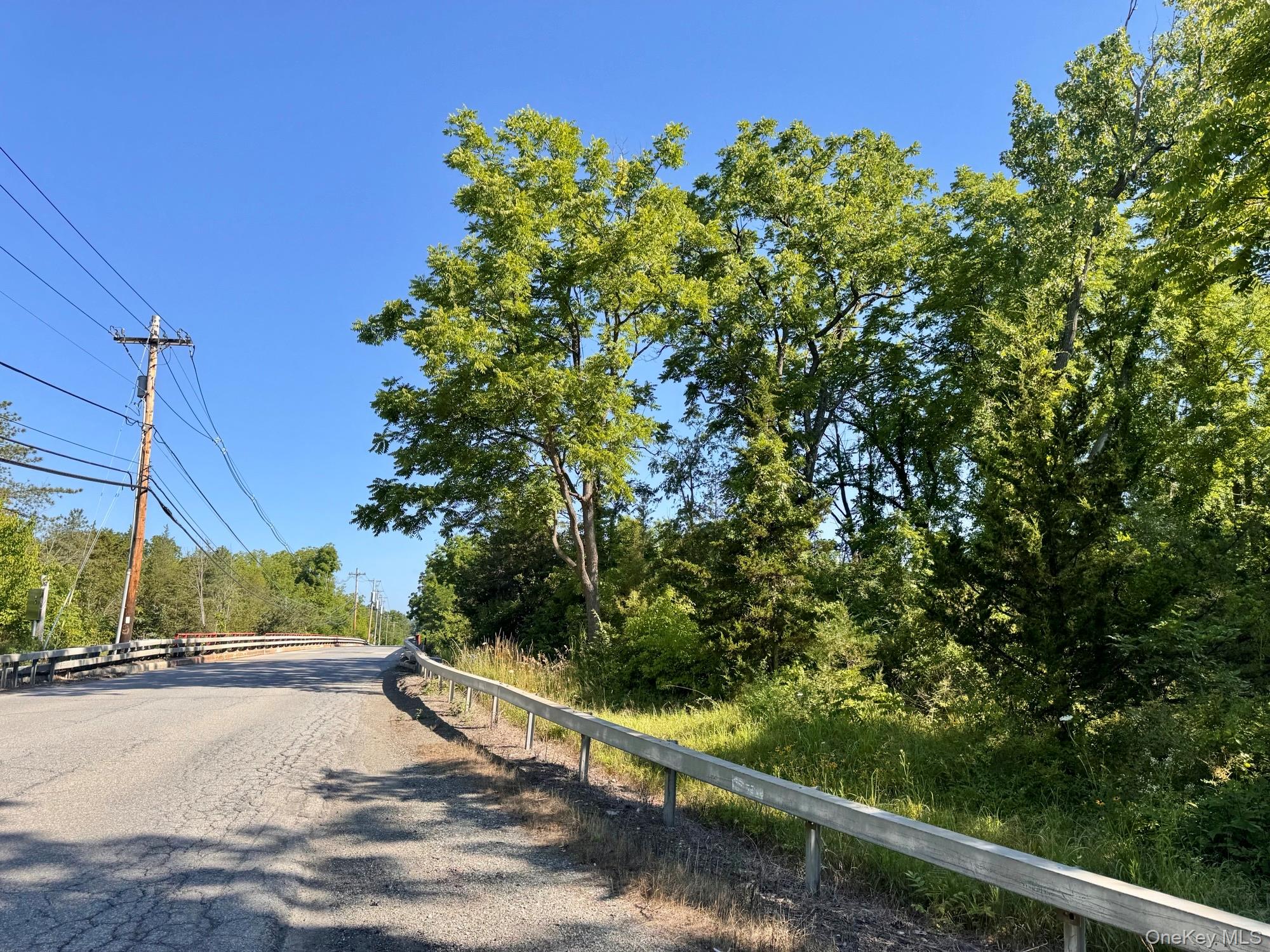 80 Fishkill Hook Road Property Photo 12