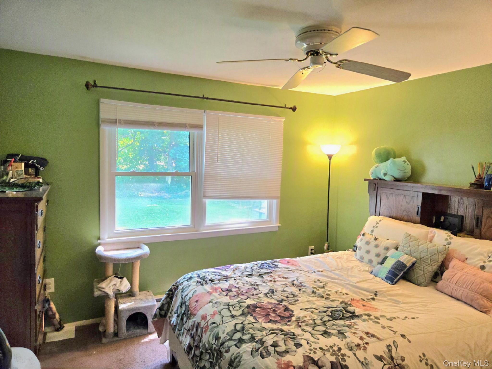 9 Creekview Court Property Photo 5