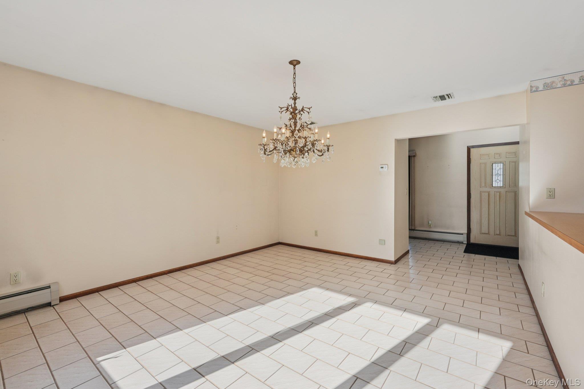 24 Brenda Lane Property Photo 8