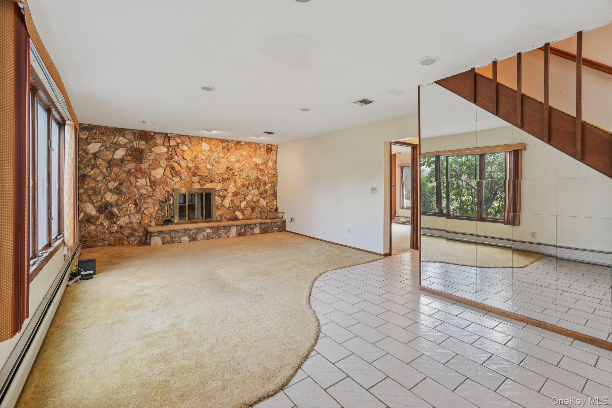 24 Brenda Lane Property Photo 12