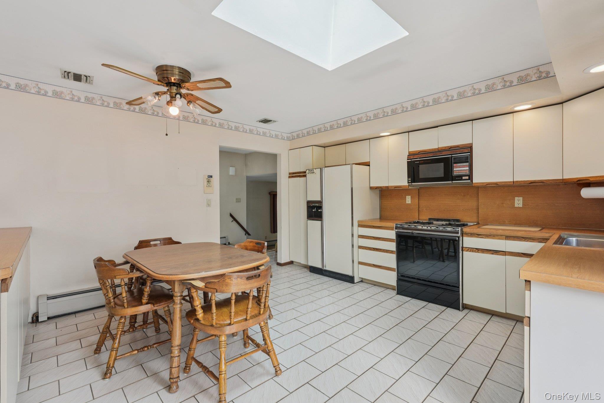 24 Brenda Lane Property Photo 18