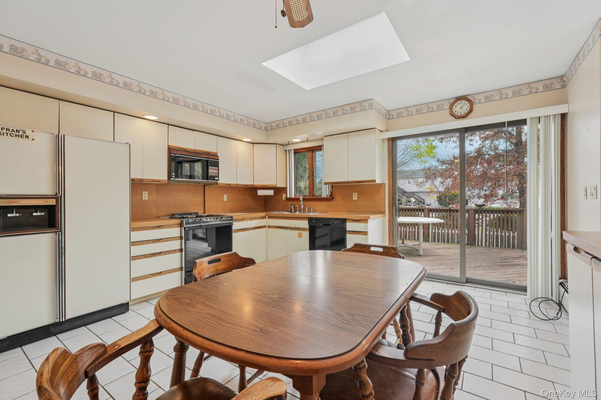 24 Brenda Lane Property Photo 19