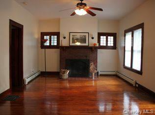32 S Boulevard Property Photo 4