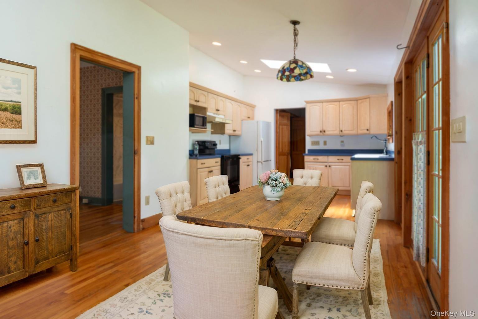 1402 Albany Avenue Property Photo 15