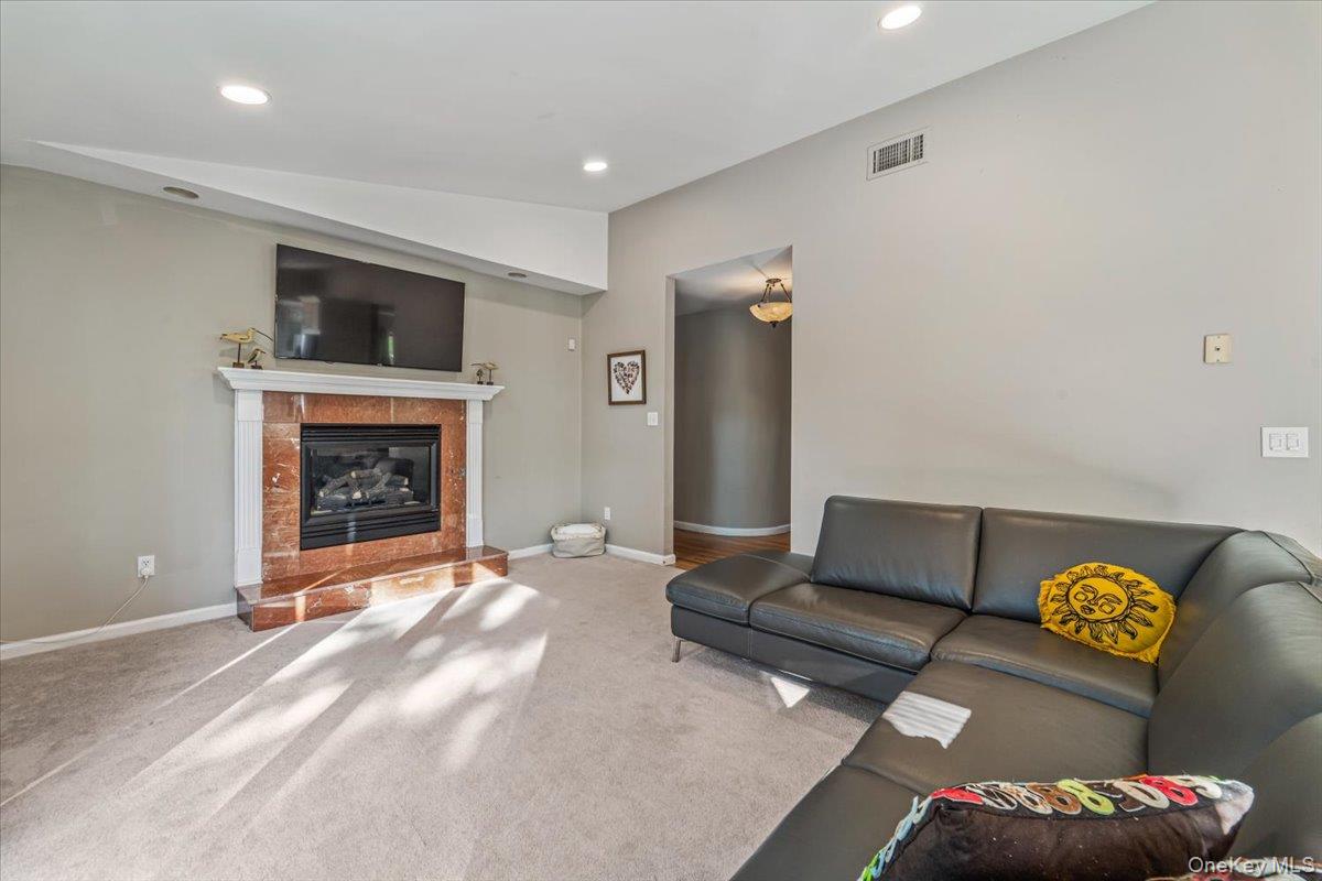 70 Manor Drive A Property Photo 10