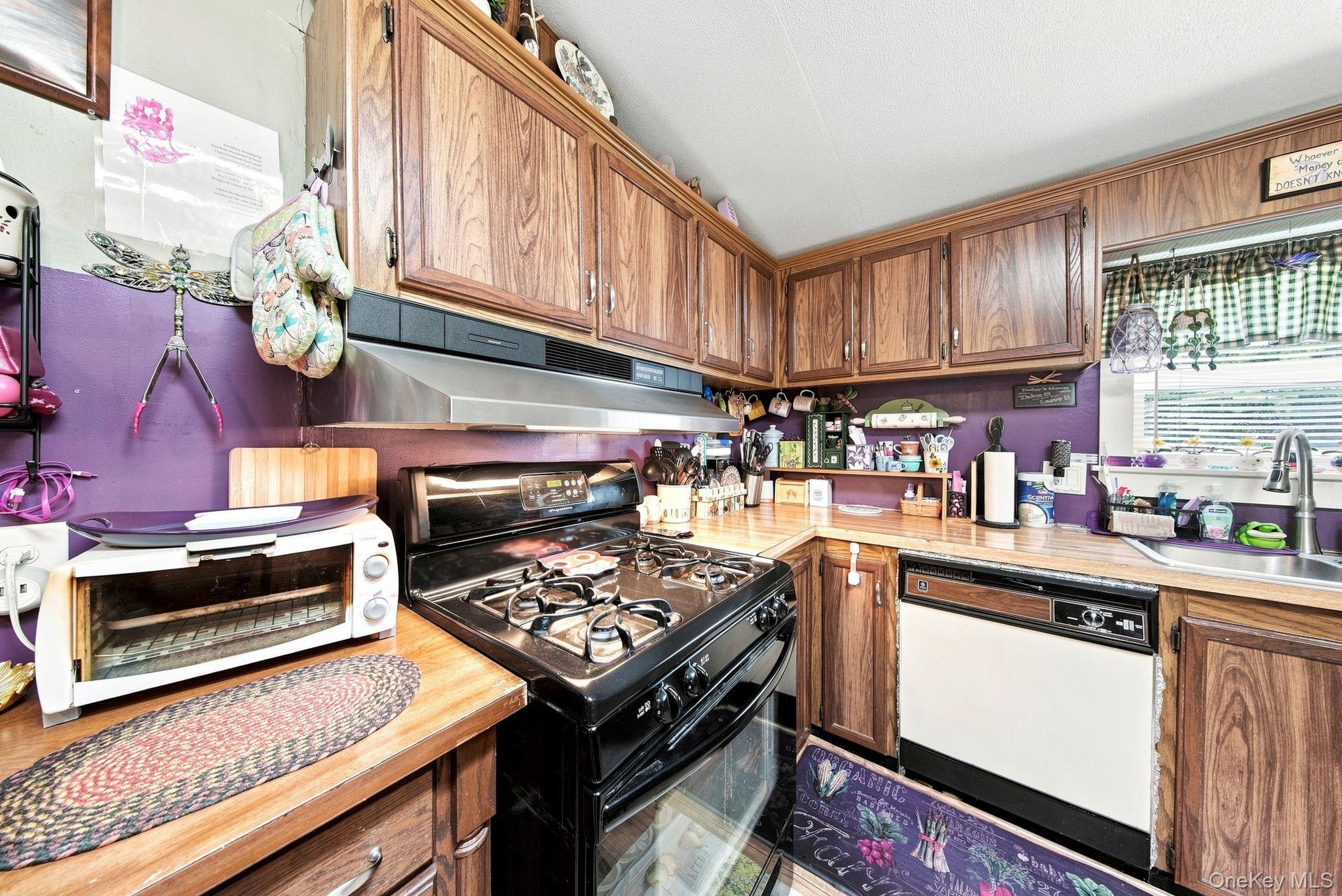 27 Delaware Drive Property Photo 17