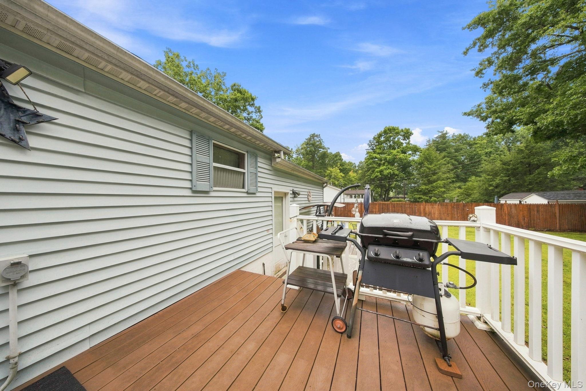 27 Delaware Drive Property Photo 29