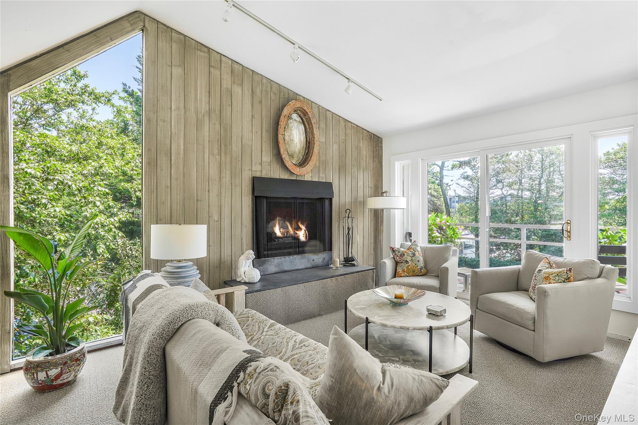 77 Bay Walk Property Photo 10
