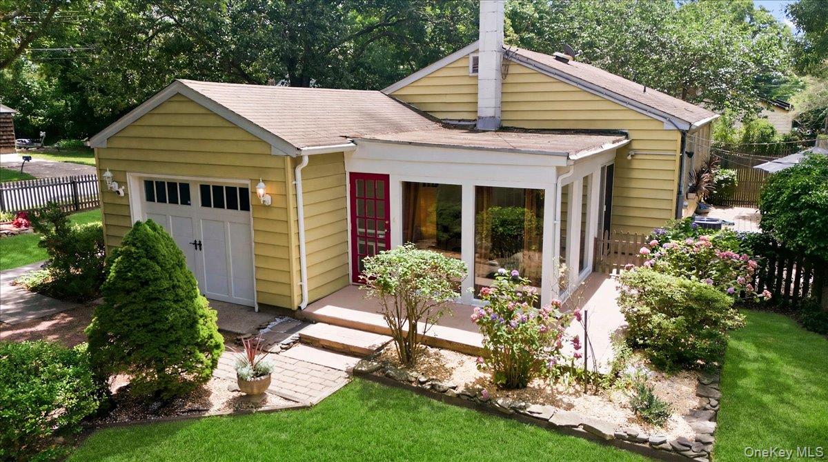 10 Graham Road Property Photo 2