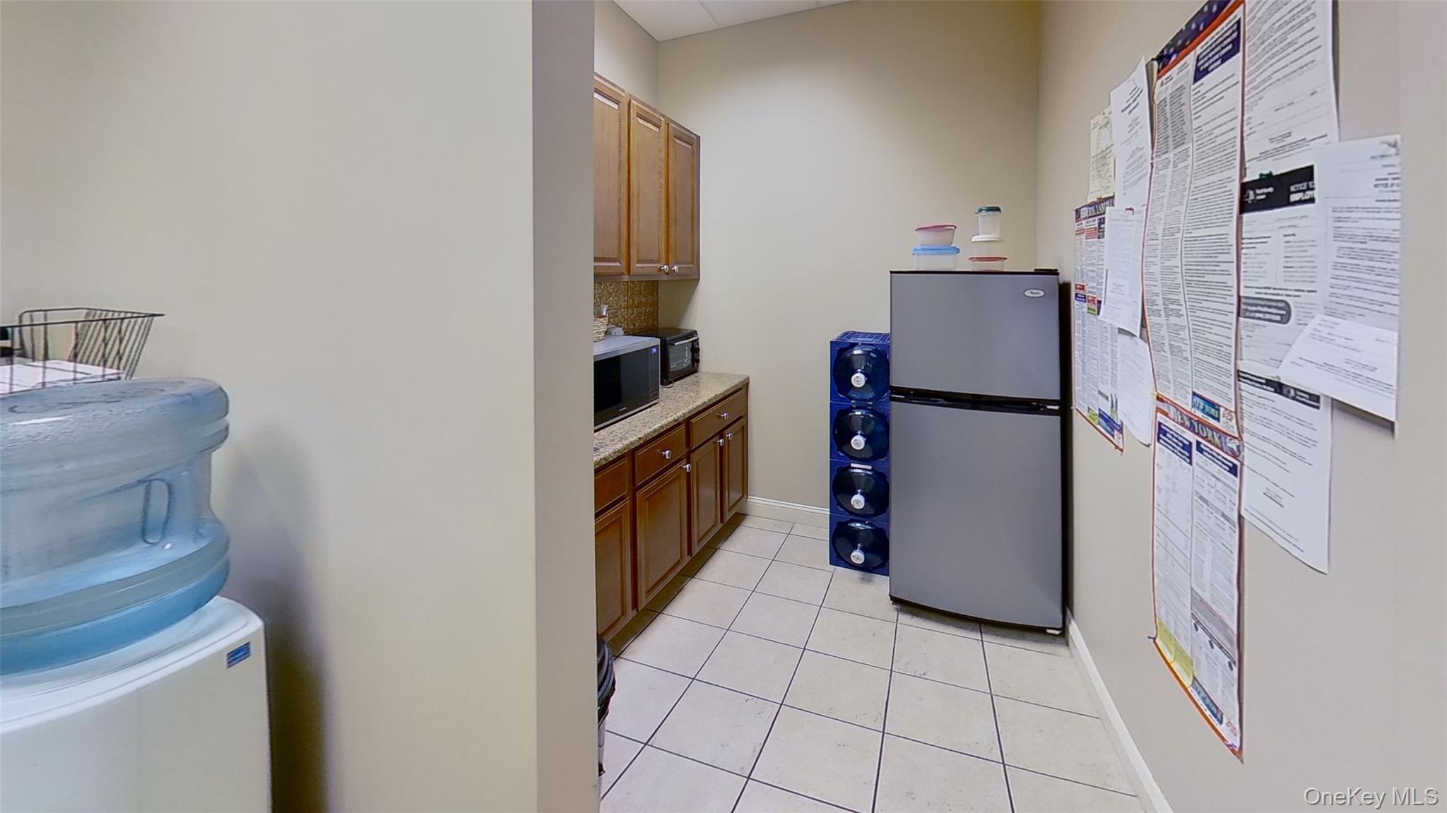 117 Executive Drive Property Photo 3