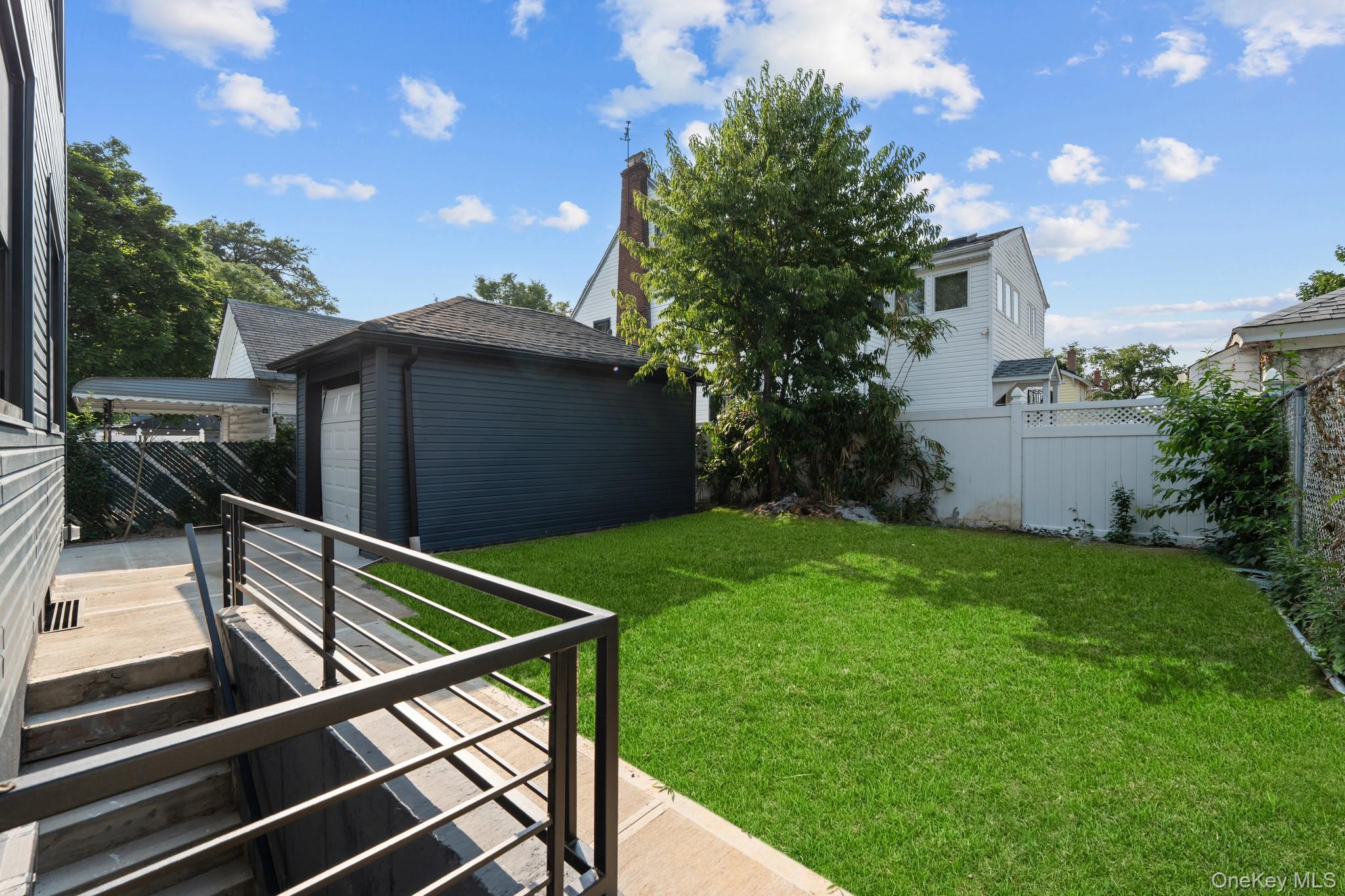 19907 100th Avenue Property Photo 19