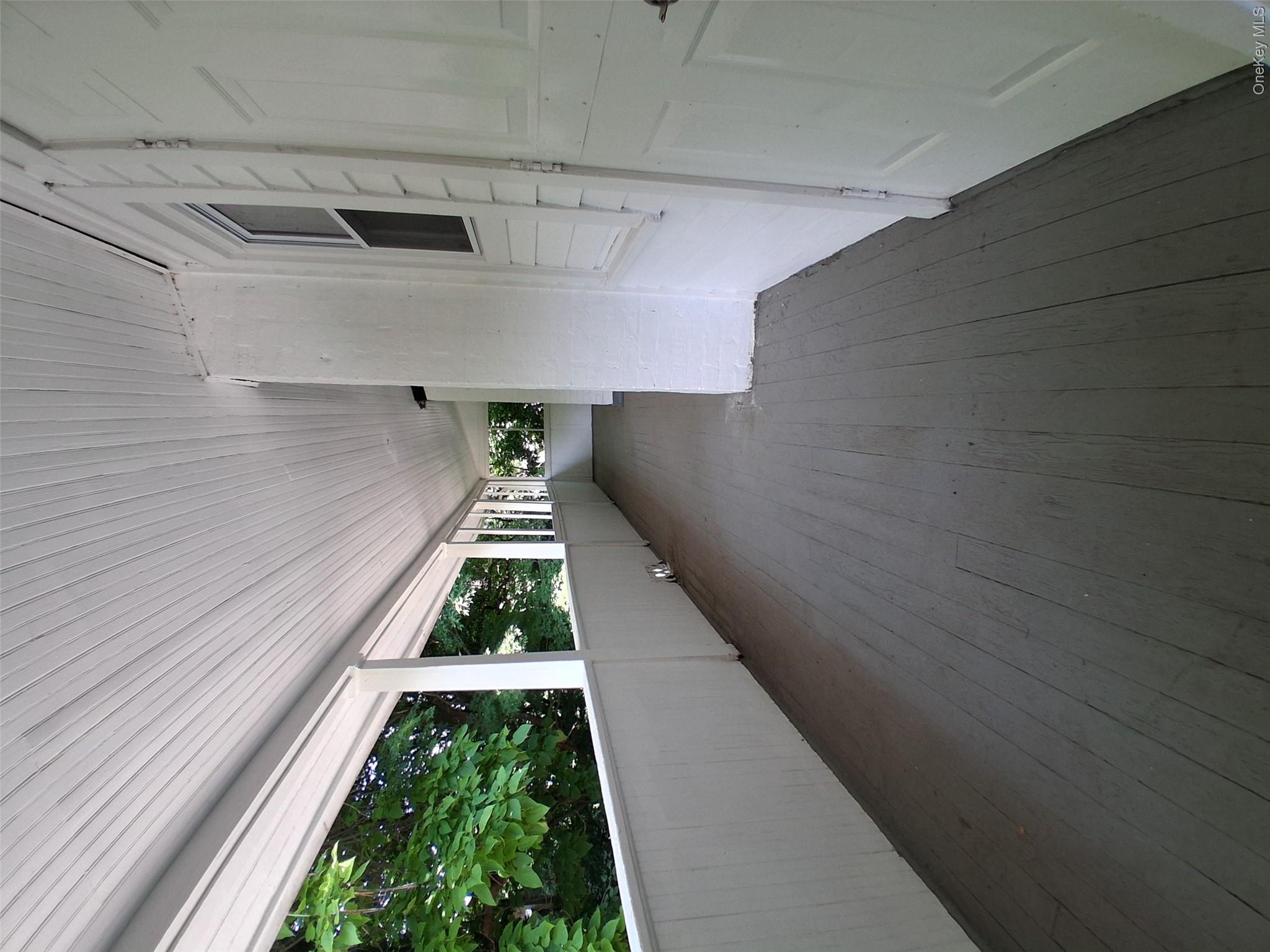 215 Maple Avenue Property Photo 12