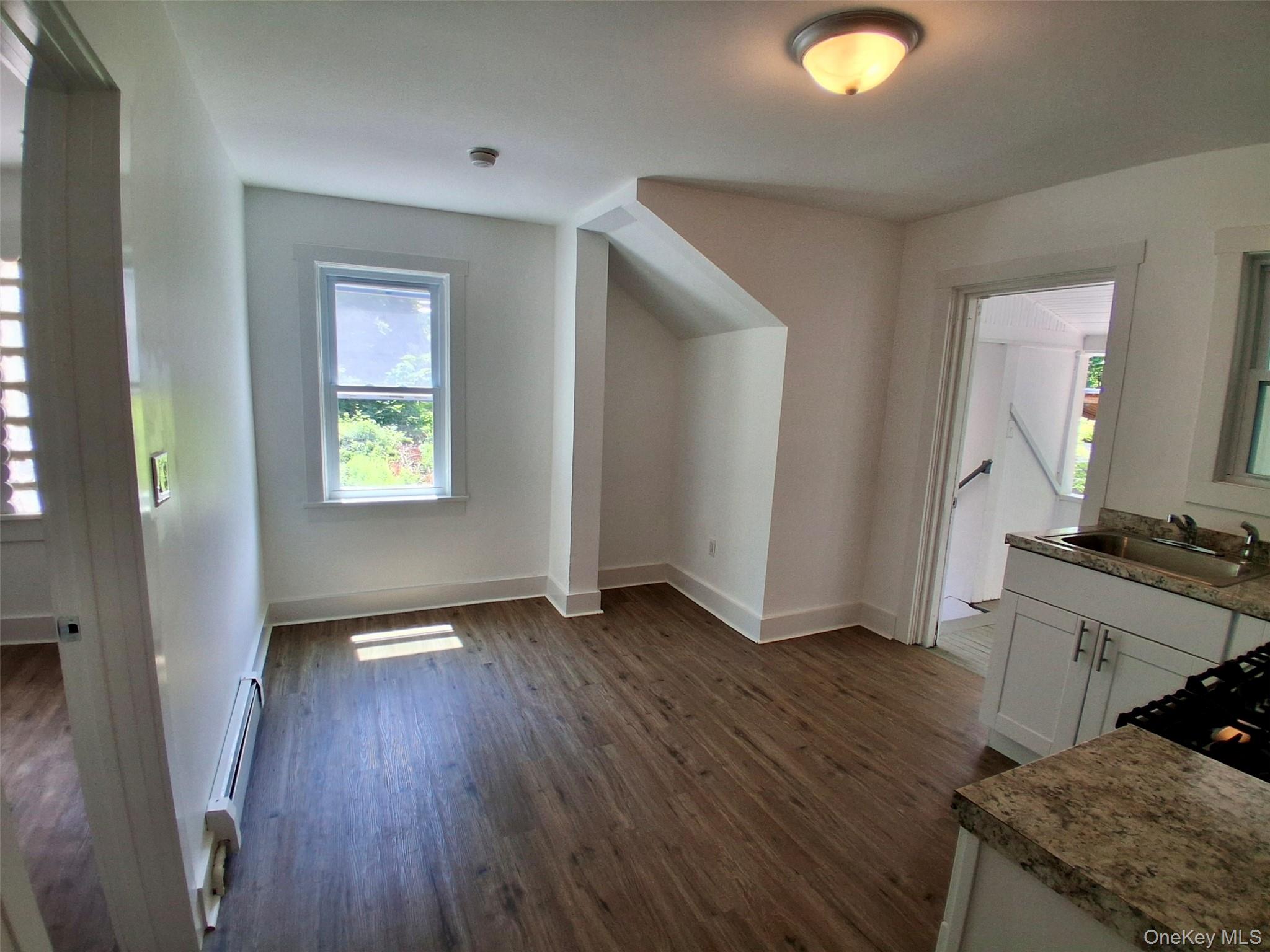 215 Maple Avenue Property Photo 15