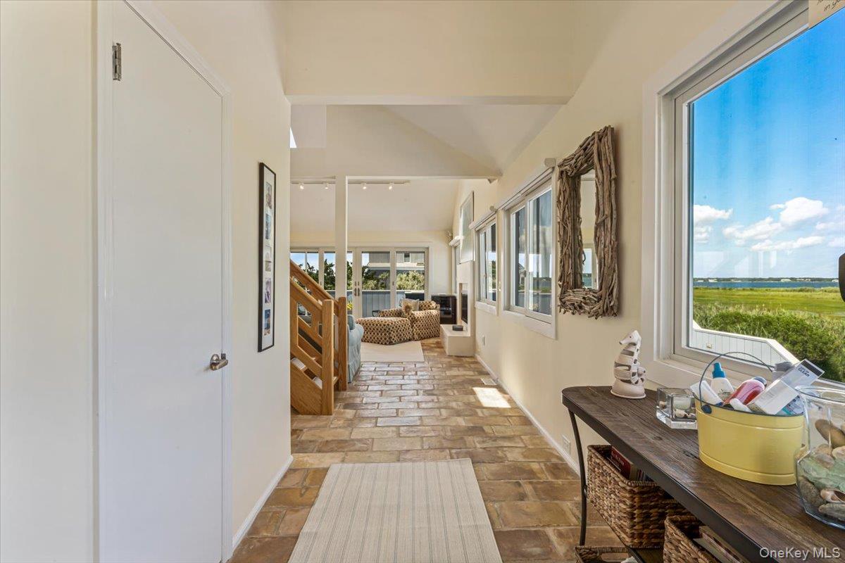 556 Dune Road Property Photo 4