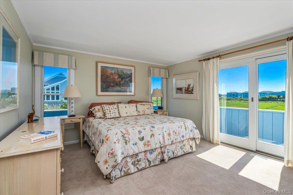 556 Dune Road Property Photo 17