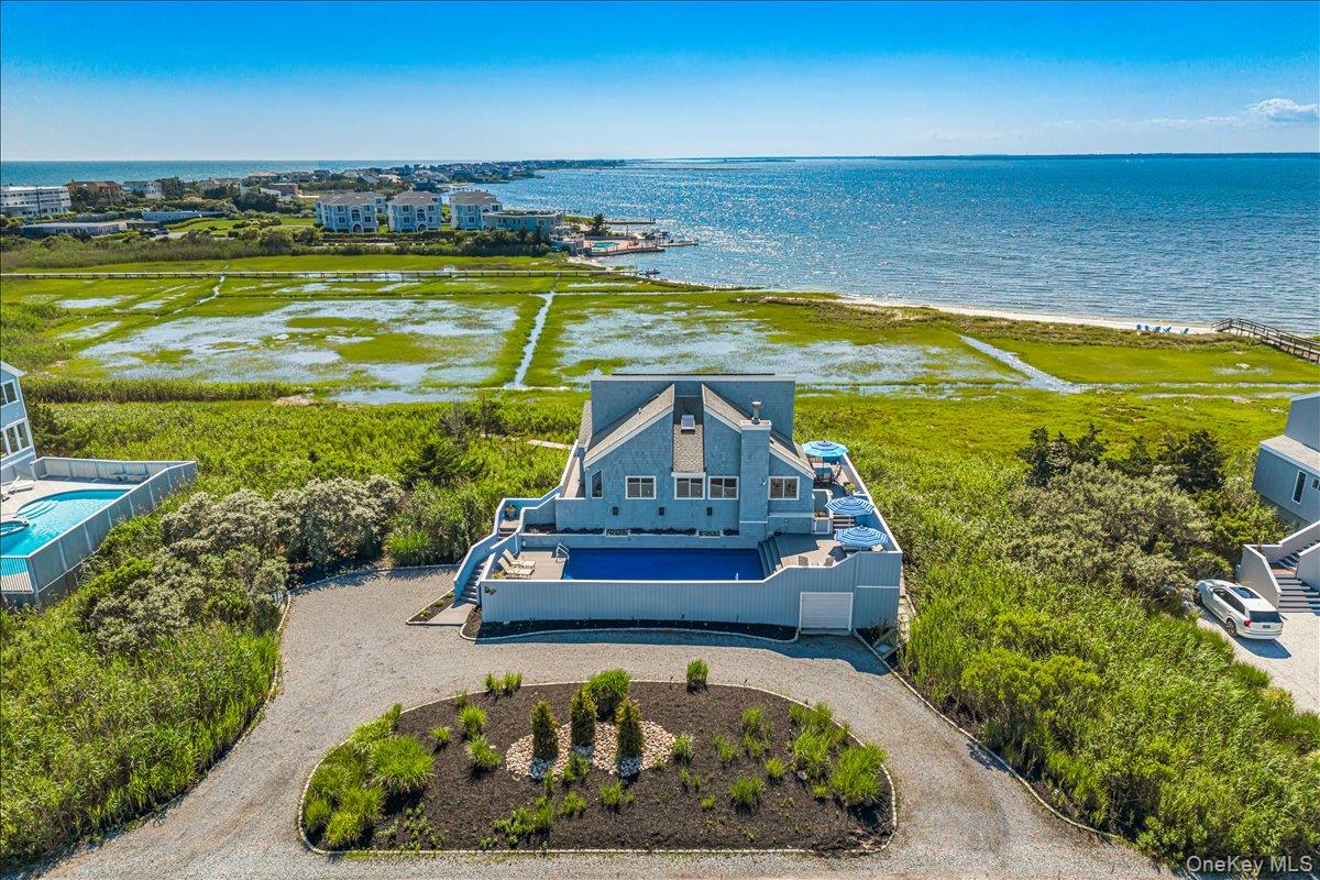 556 Dune Road Property Photo 37