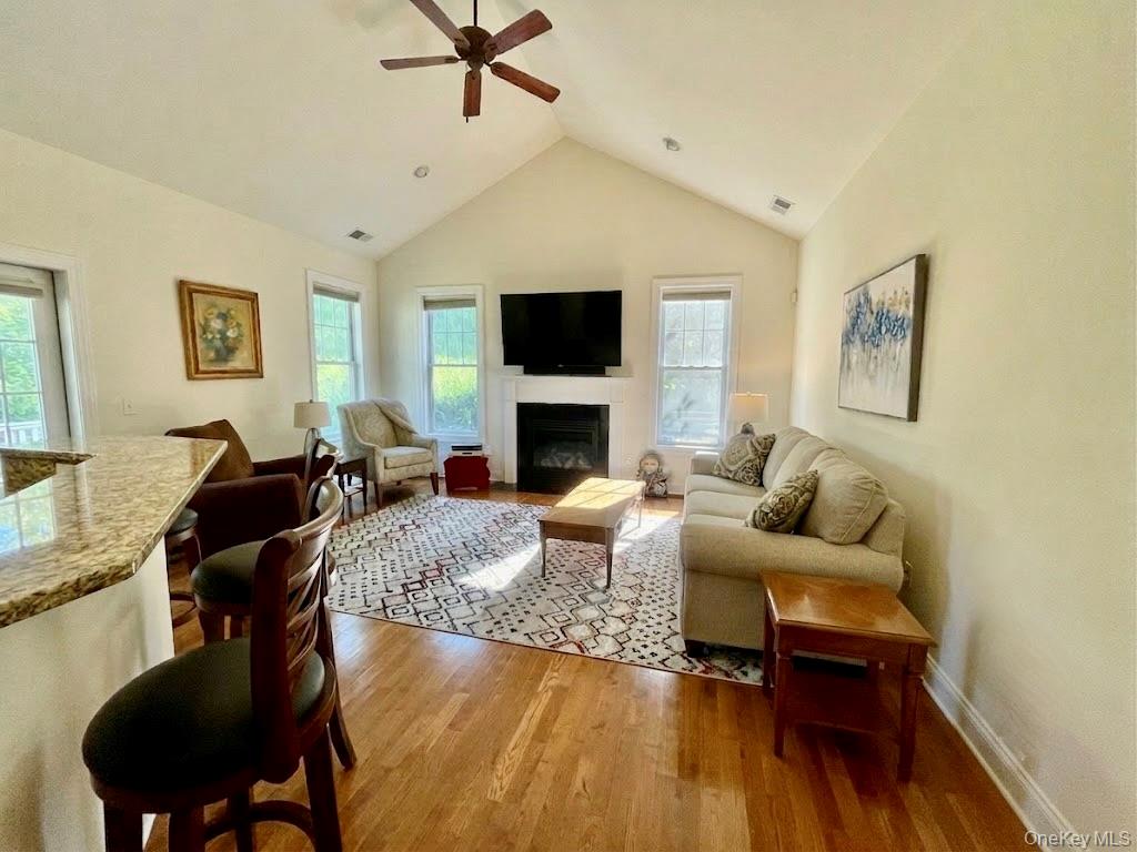10 Maggie May Way Property Photo 3