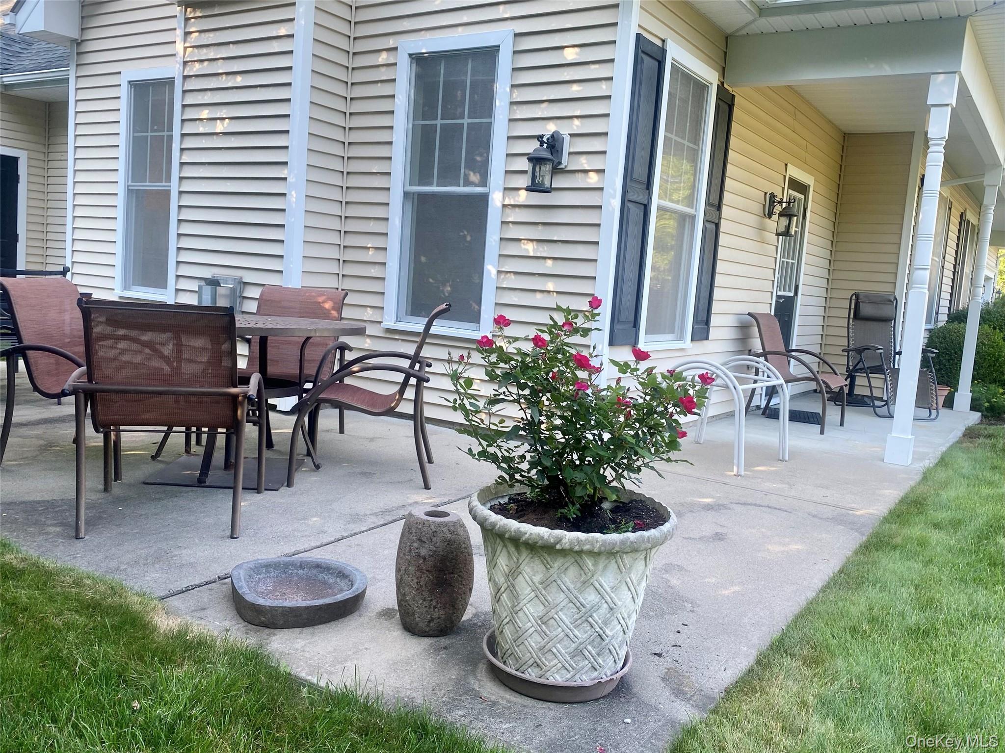 10 Maggie May Way Property Photo 14