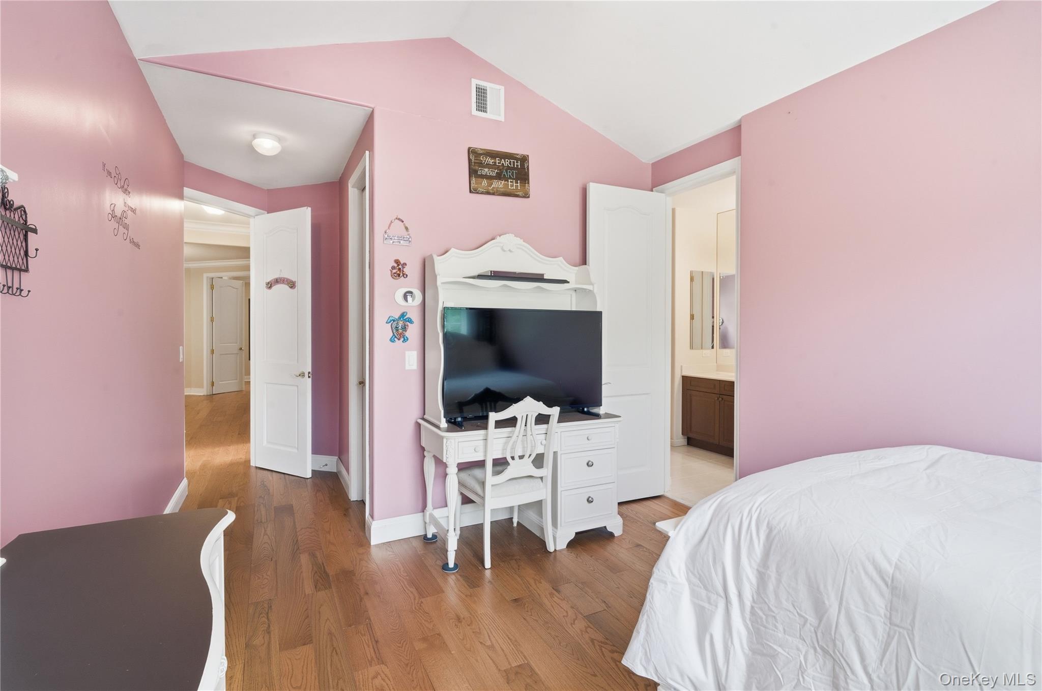 35 Monterrey Drive Property Photo 26
