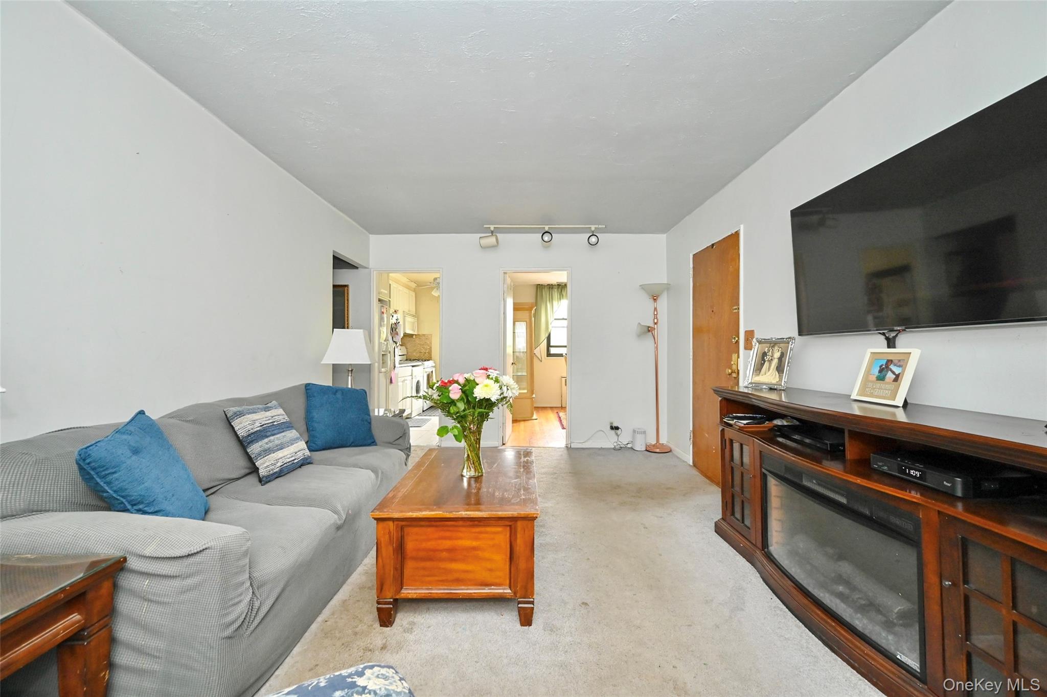 245-12 62 Avenue 2nd Floor Property Photo 7