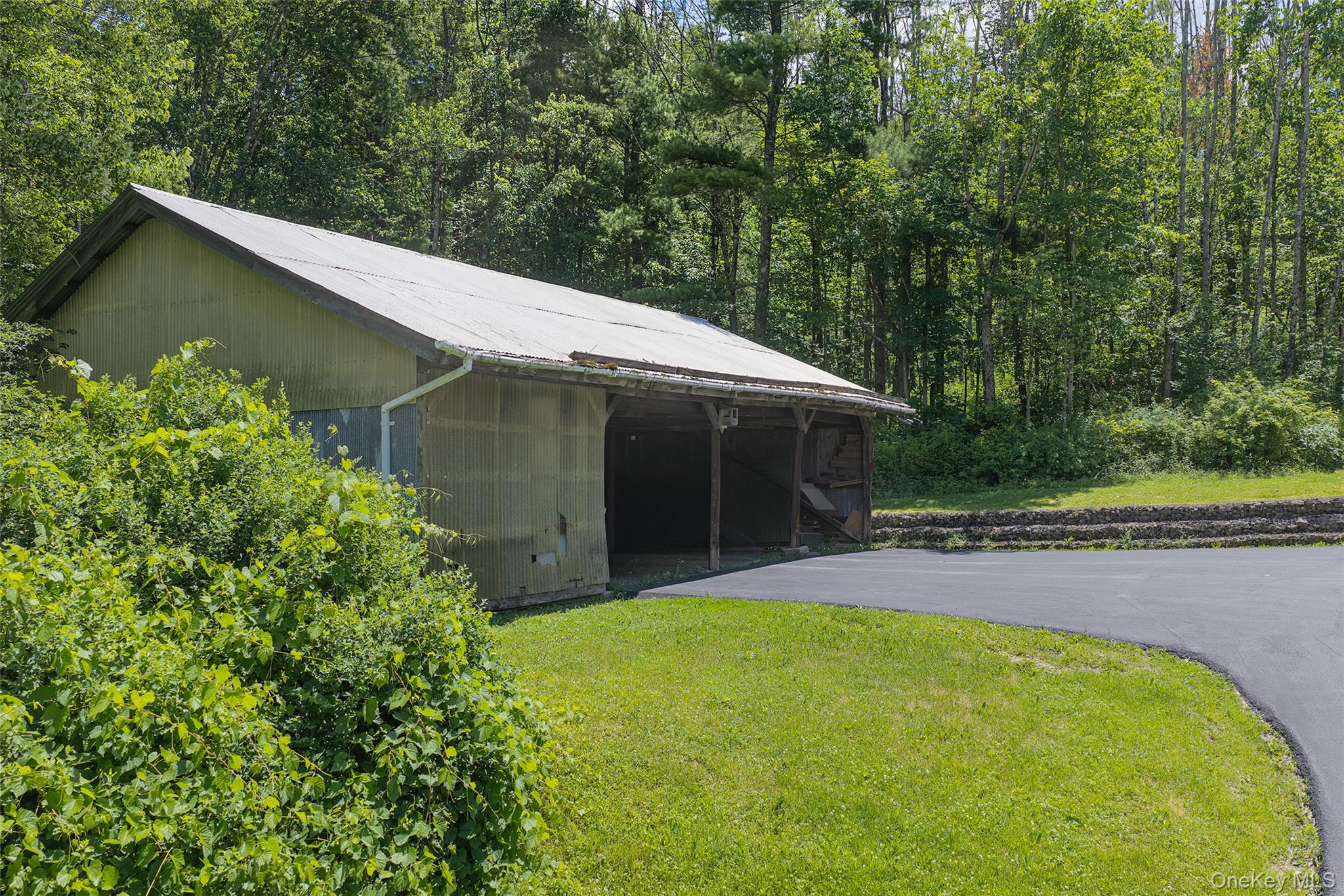 141 Hulbert Hill Road Property Photo 32