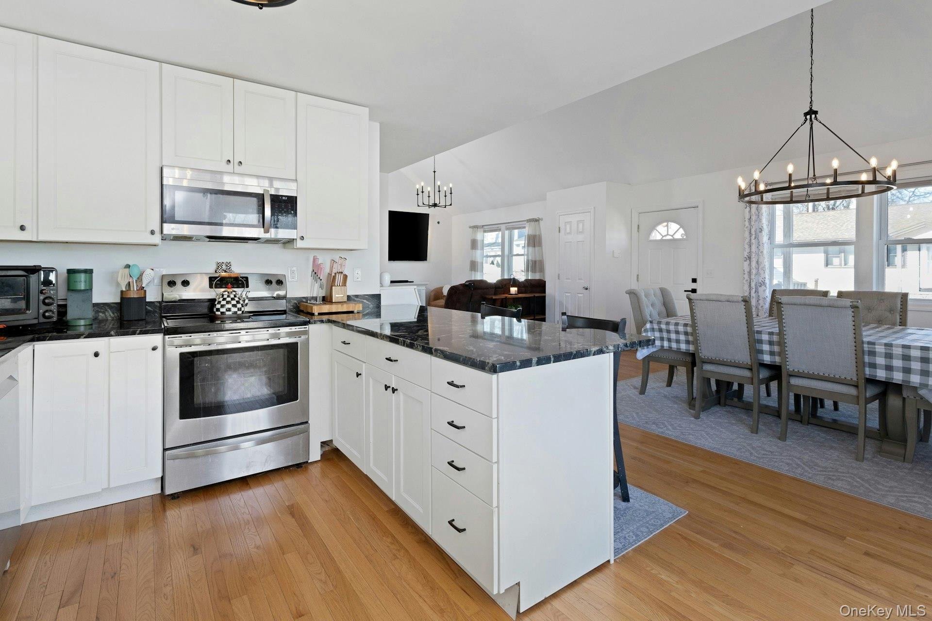 34 Ashburton Property Photo 17