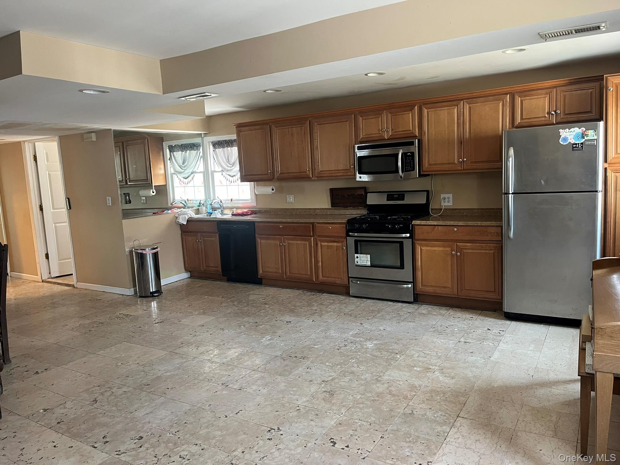 16312 89th Street Property Photo 14