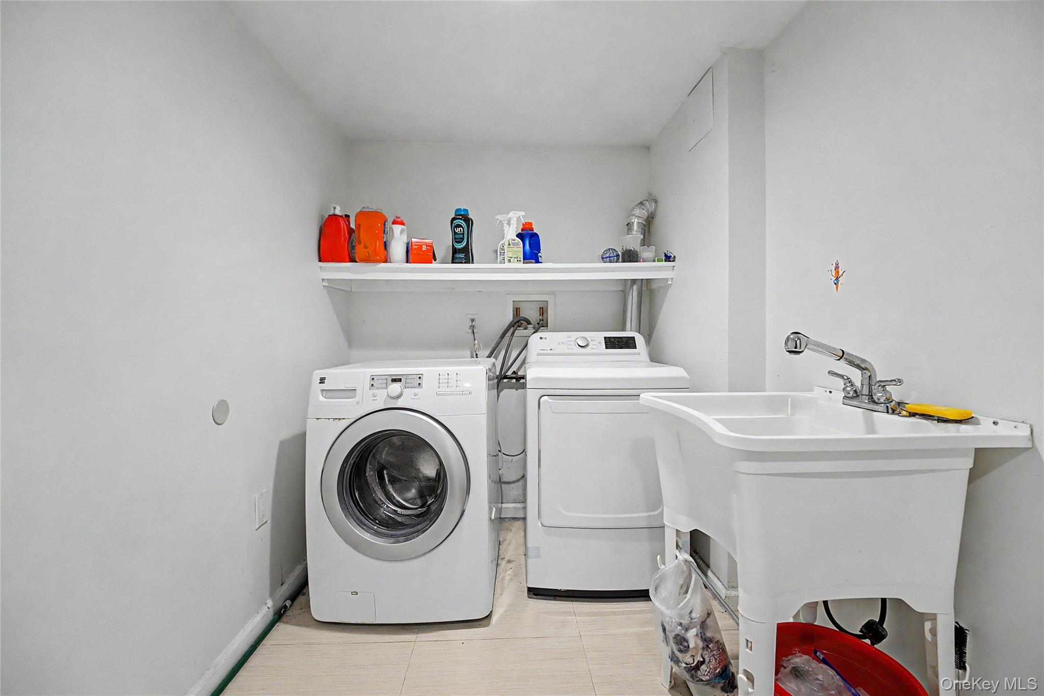 609 161st Street Property Photo 18