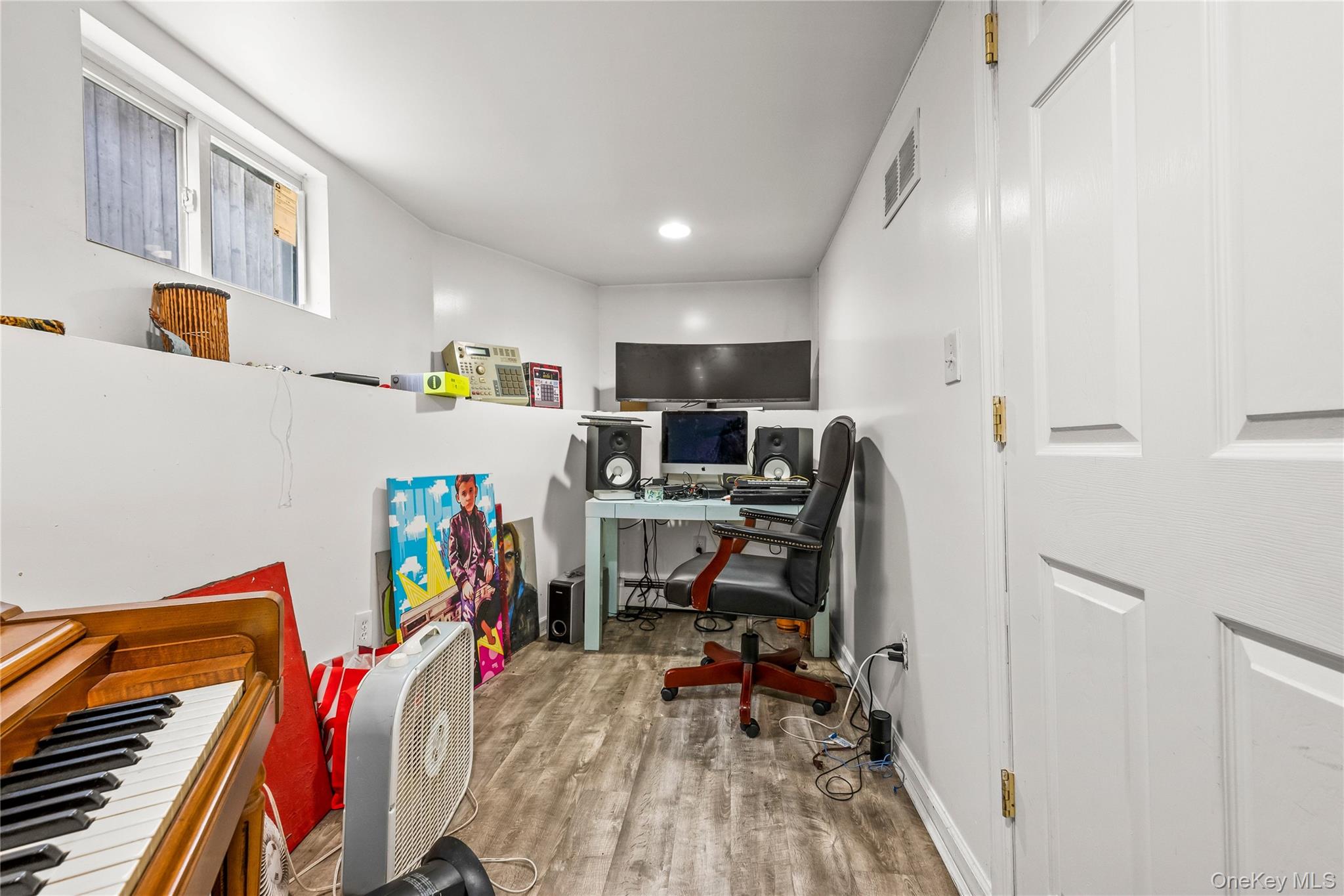 46 Meadow Lane Property Photo 35