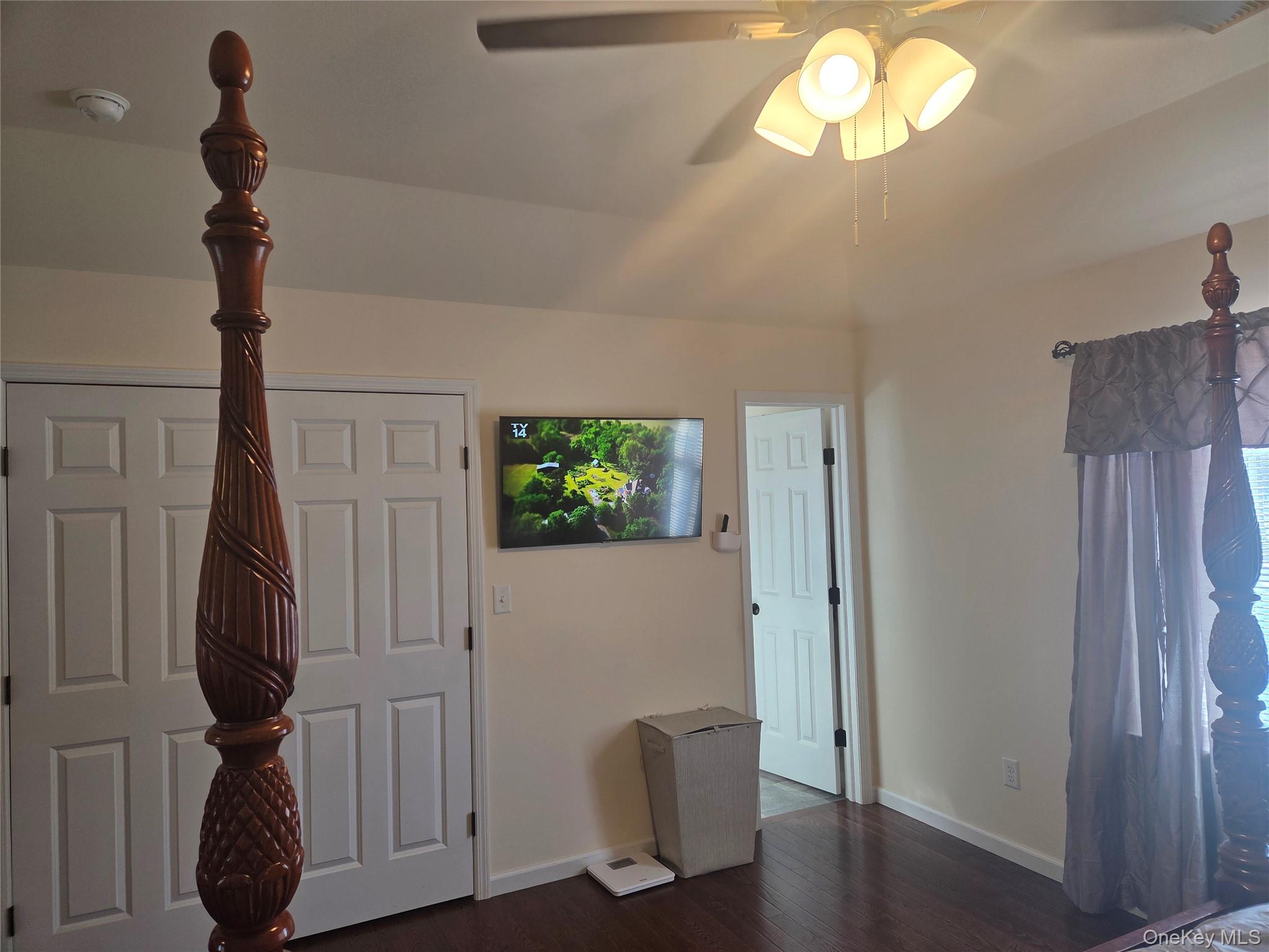 13 Avenue B Property Photo 12