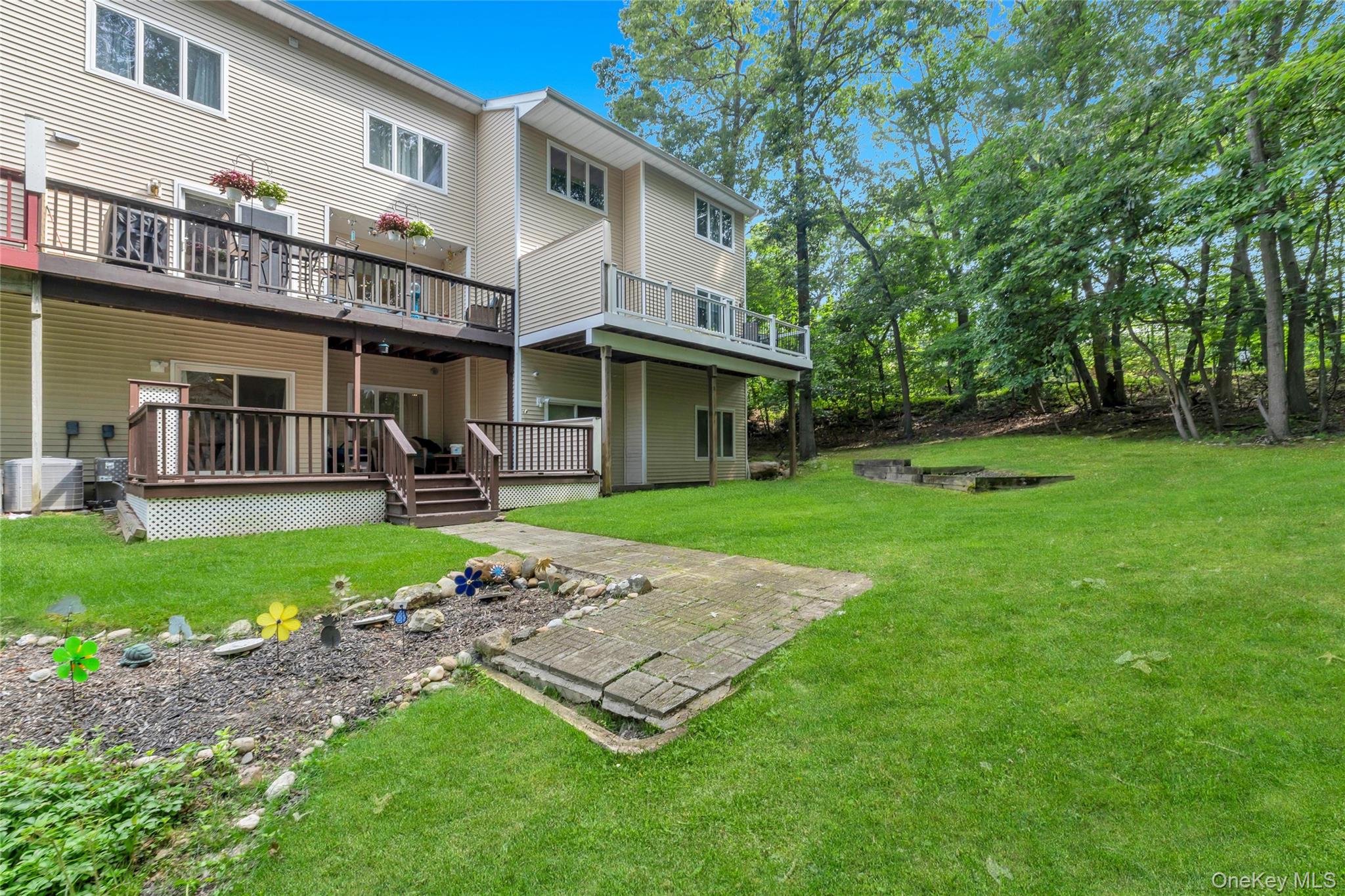 6 Princess Tree Court Property Photo 37