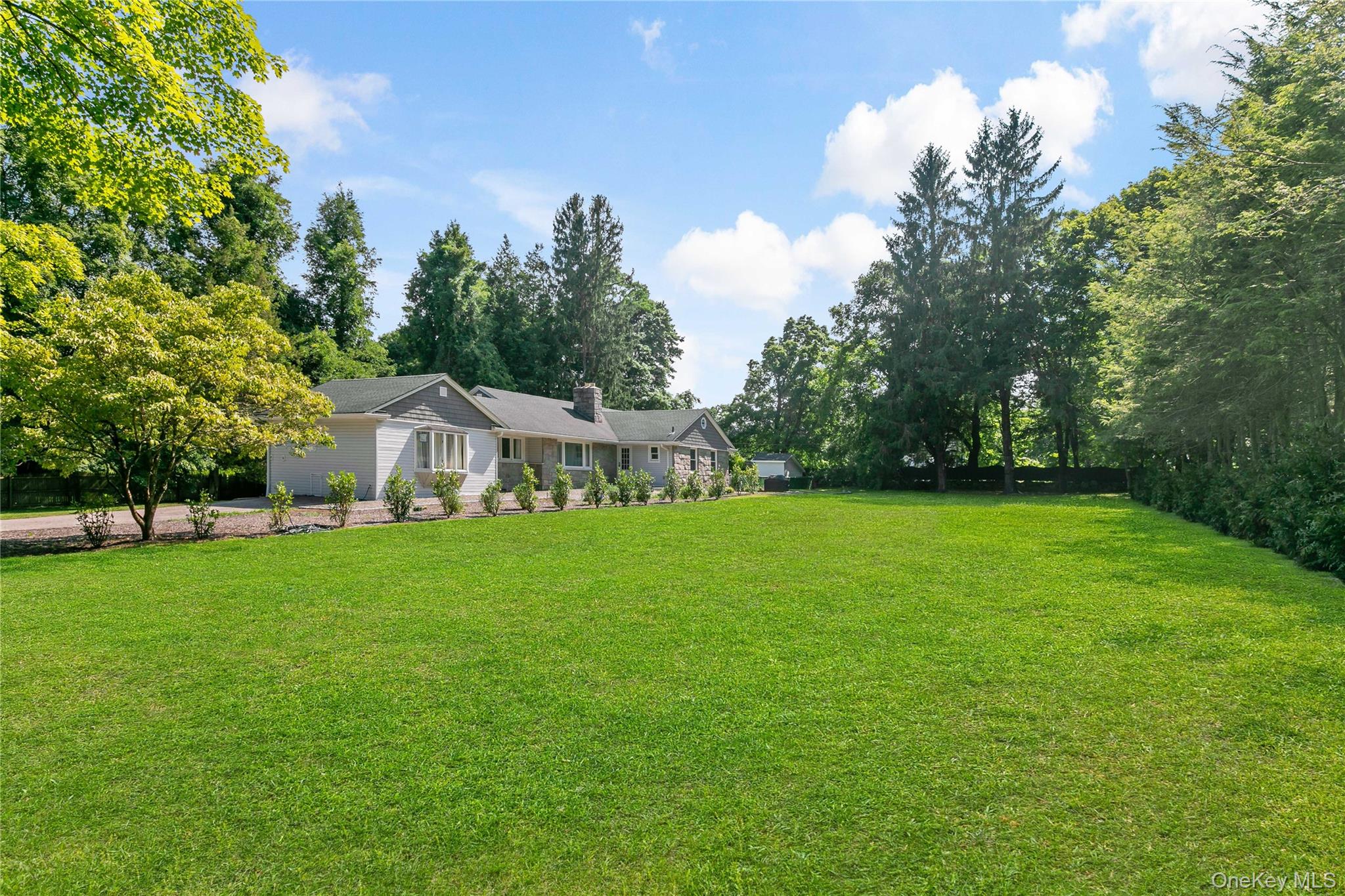 461 Bedford Road Property Photo 4