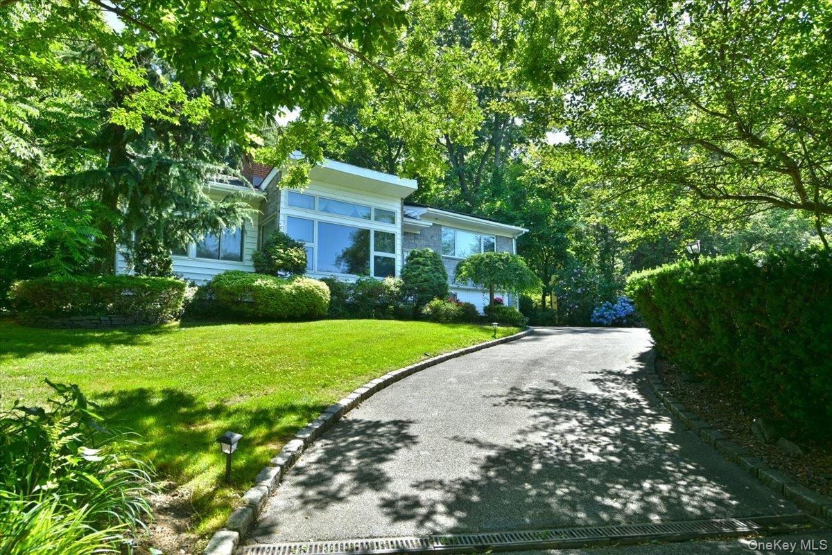 13 Vista Drive Property Photo 1