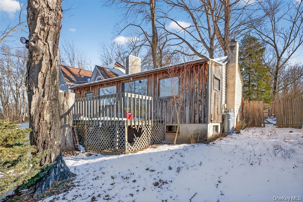 488 Tally Ho Road Property Photo 1