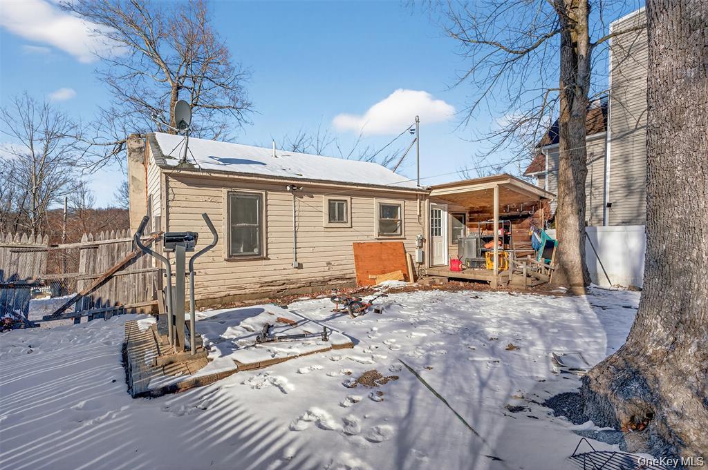 488 Tally Ho Road Property Photo 2