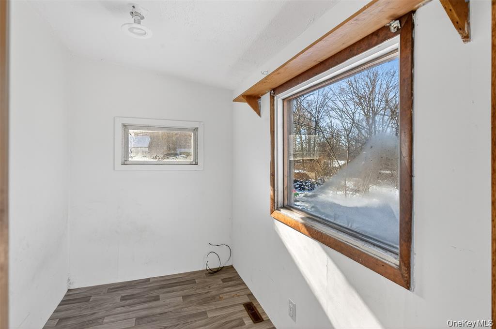 488 Tally Ho Road Property Photo 16