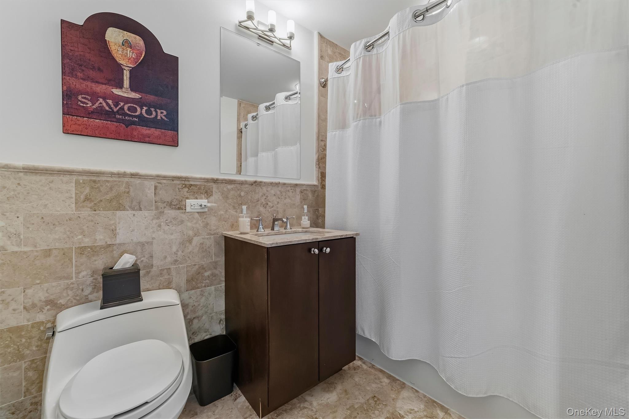 5 Renaissance Square 9a Property Photo 11