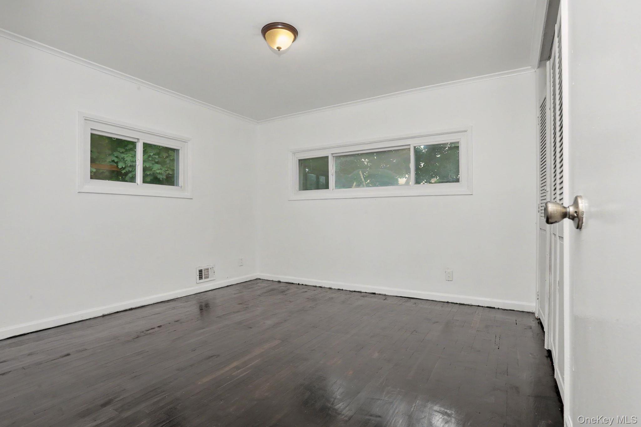 376 County Center Road Property Photo 19
