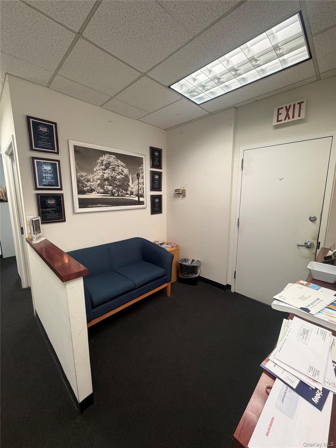 380 N Broadway Ph-w Property Photo 4