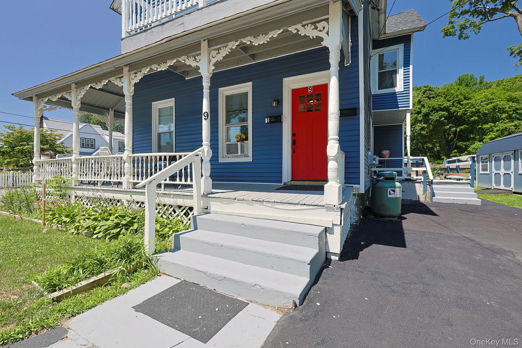9 Hickory Street Property Photo 3