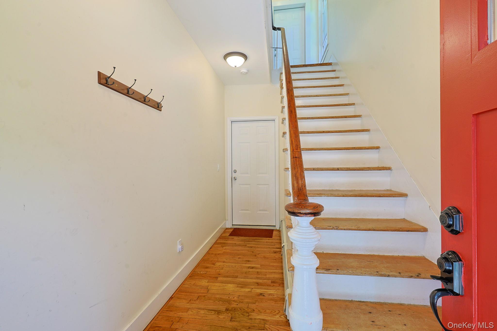 9 Hickory Street Property Photo 5
