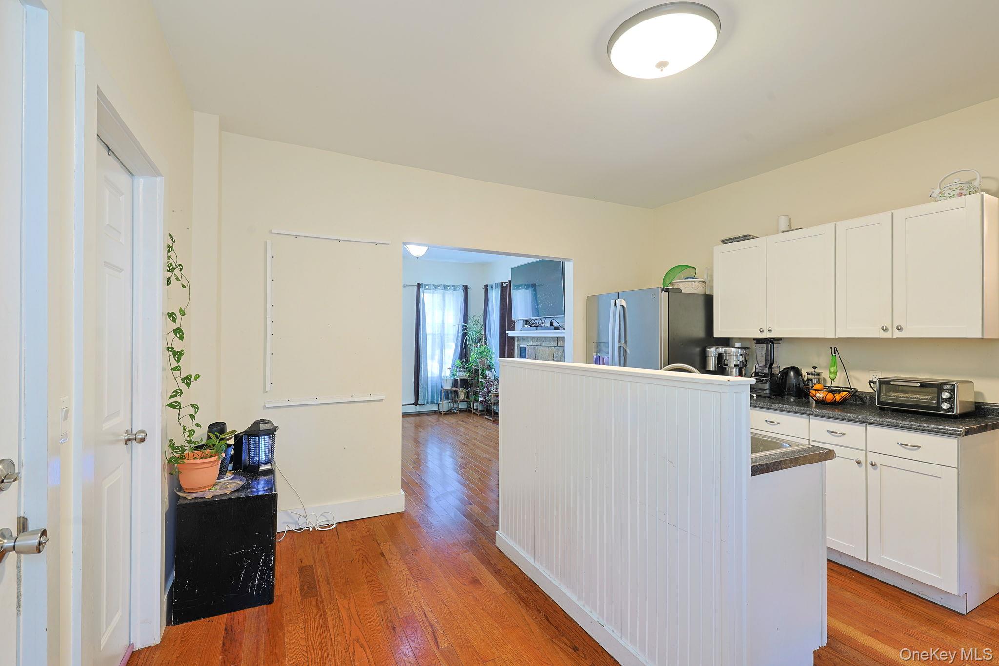 9 Hickory Street Property Photo 10