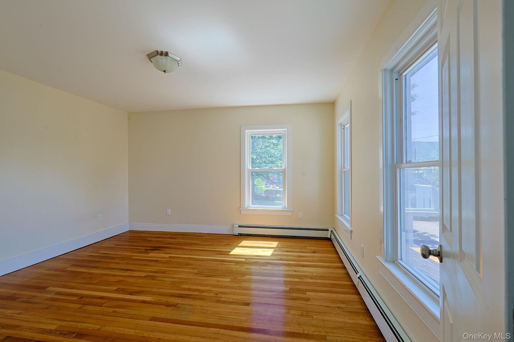 9 Hickory Street Property Photo 29