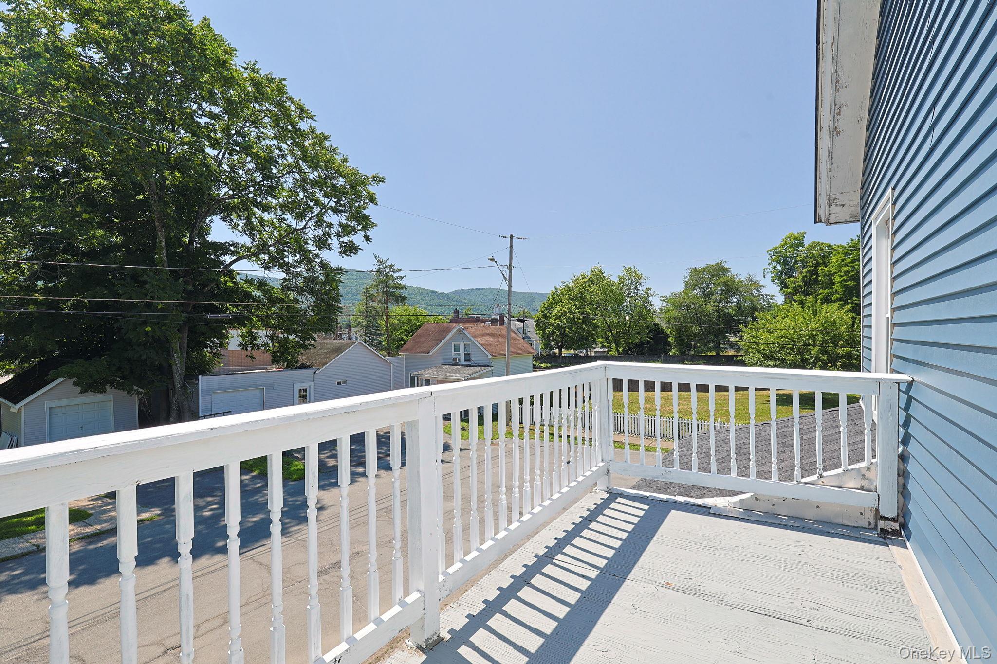 9 Hickory Street Property Photo 37