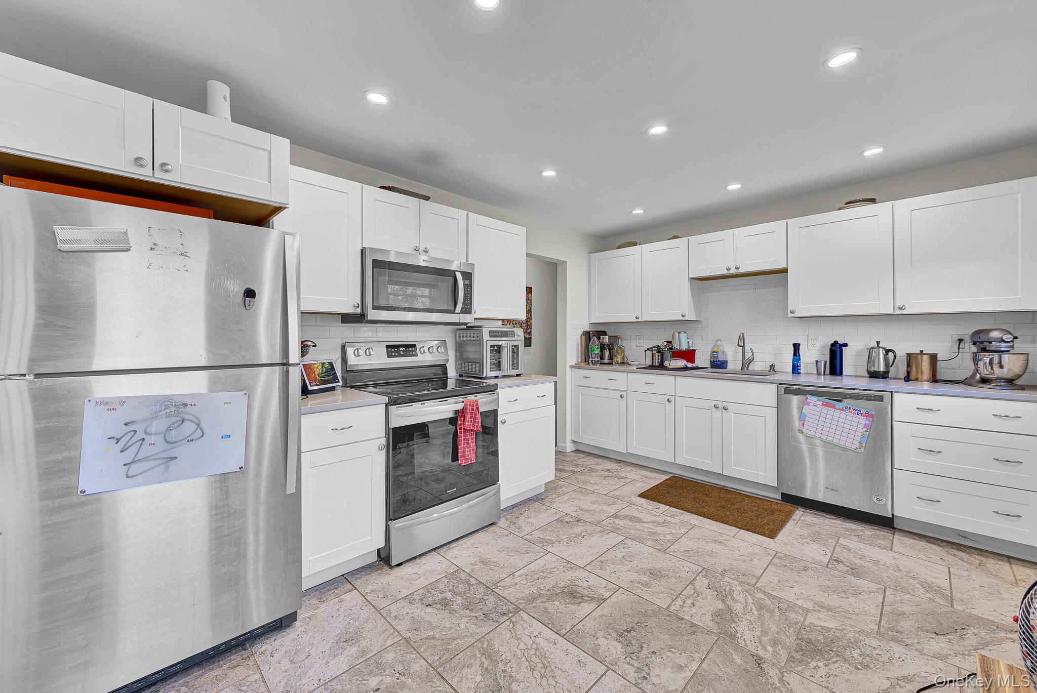 50 Pulaski Road Property Photo 18