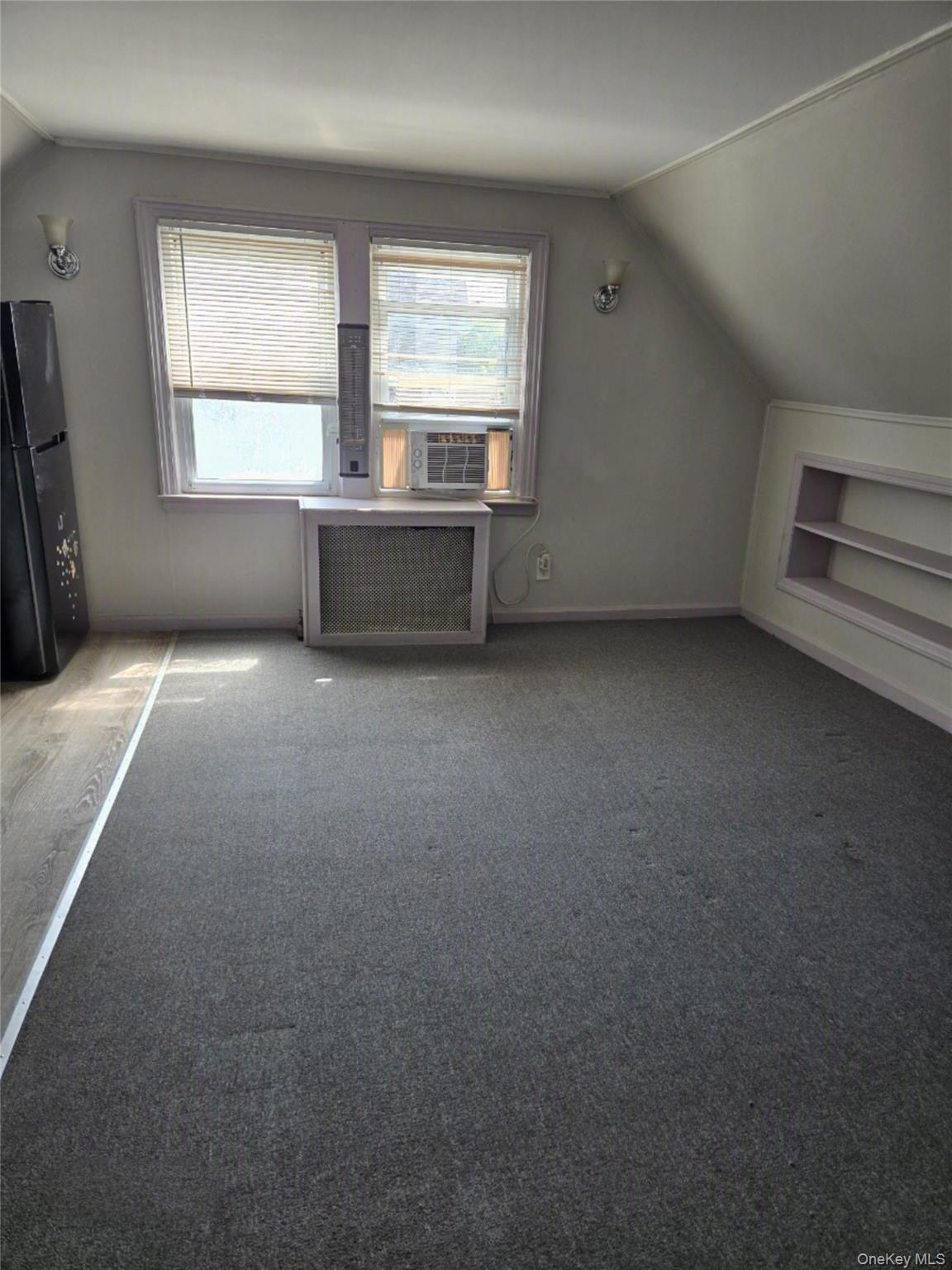717 Henry Street 2 Property Photo 10