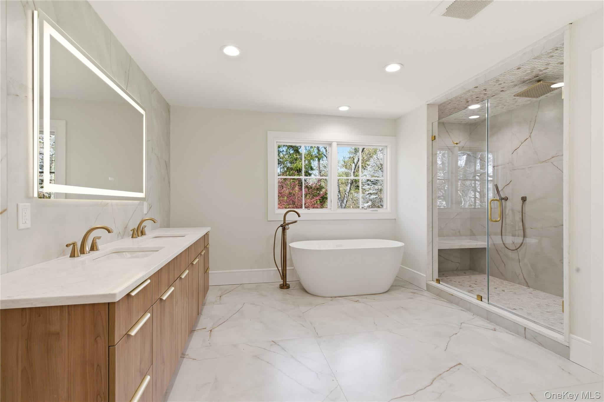 654 Caledonia Road Property Photo 22
