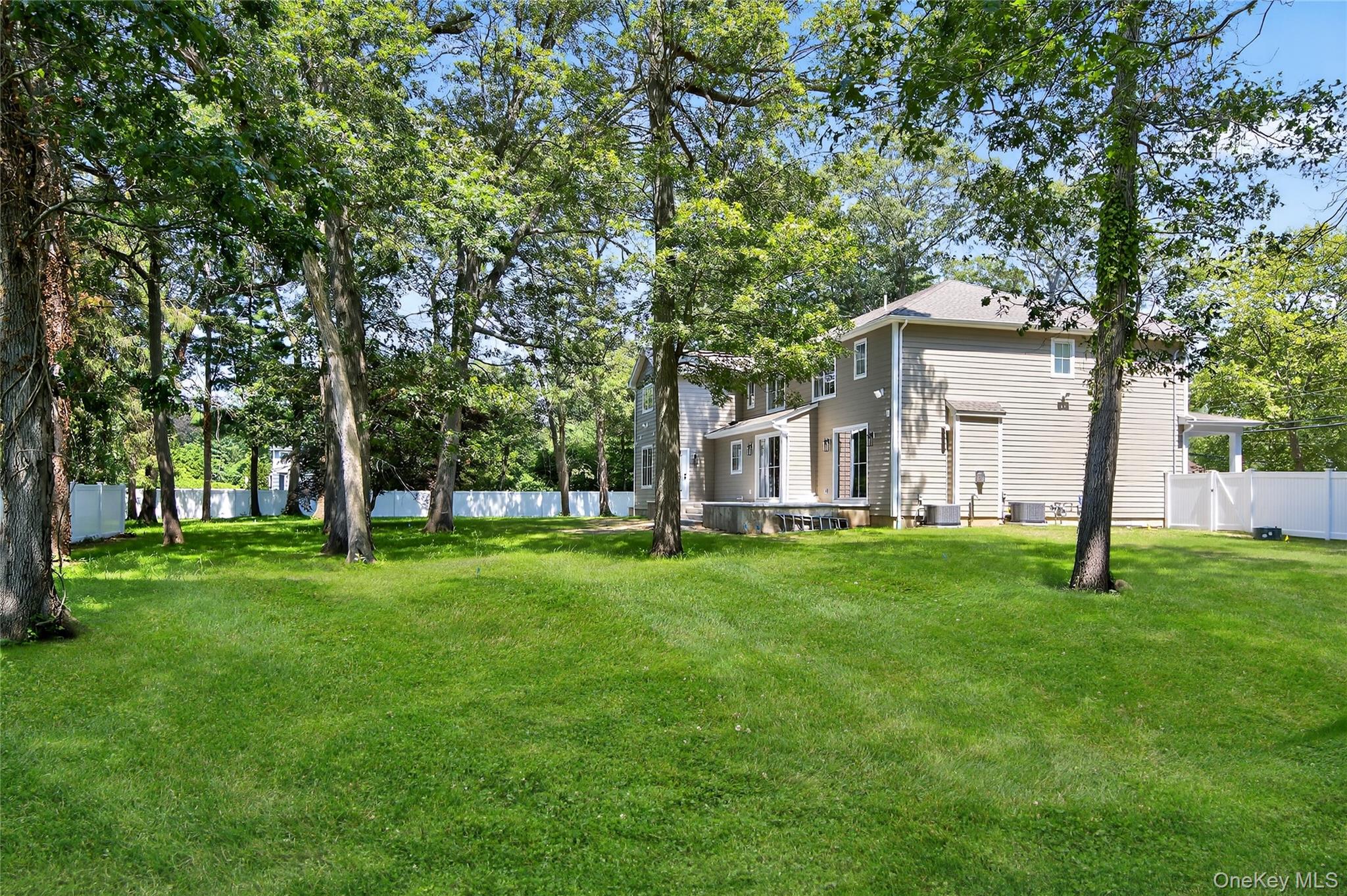 654 Caledonia Road Property Photo 33